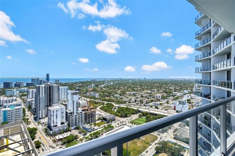 Condominio en venta en Miami, Florida, 1 dormitorio, 72.74 m2 № 1186735 - foto 9