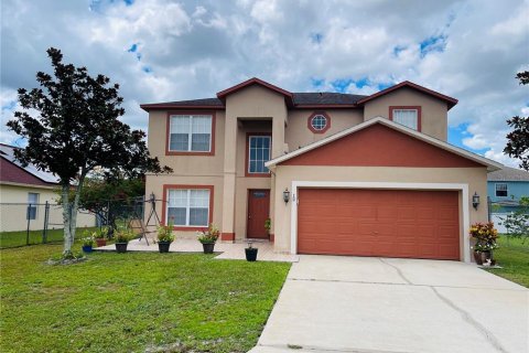 Casa en venta en Kissimmee, Florida, 4 dormitorios, 199 m2 № 1249776 - foto 1