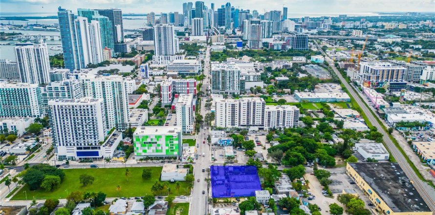 Immobilier commercial à Miami, Floride № 926994