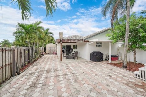 Villa ou maison à vendre à Miami Gardens, Floride: 4 chambres, 153.47 m2 № 1348605 - photo 27