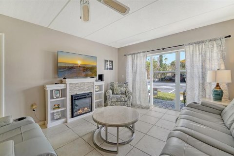 Condominio en venta en Longboat Key, Florida, 2 dormitorios, 95.41 m2 № 1395567 - foto 10