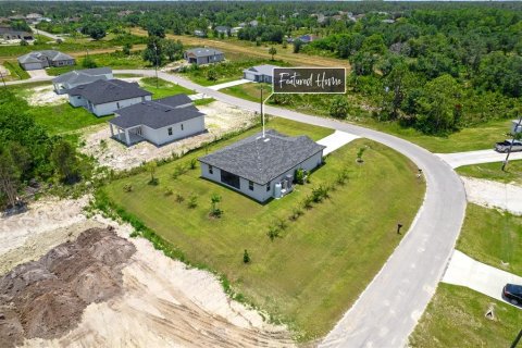 Villa ou maison à vendre à Lehigh Acres, Floride: 3 chambres, 144.83 m2 № 1308973 - photo 3