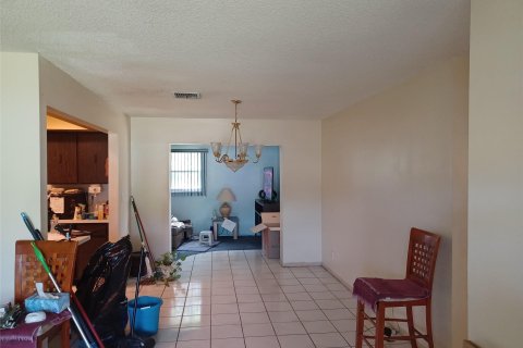 Купить виллу или дом в Лодерхилл, Флорида 3 спальни, 123.93м2, № 1162917 - фото 15