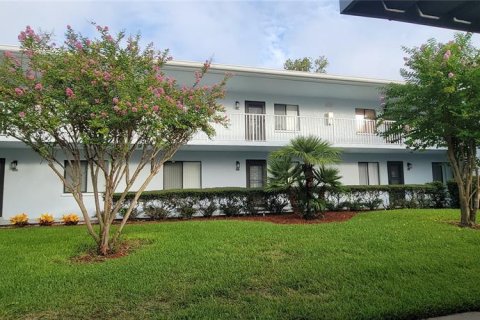 Condominio en venta en Oldsmar, Florida, 2 dormitorios, 101.64 m2 № 1359324 - foto 1