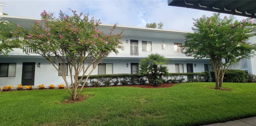 Condominio en Oldsmar, Florida, 2 dormitorios  № 1359324