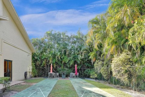 Copropriété à vendre à Coconut Creek, Floride: 2 chambres, 118.36 m2 № 1146683 - photo 25