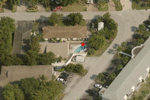 Купить коммерческую недвижимость в Помпано-Бич, Флорида 294.31м2, № 1208108 - фото 2