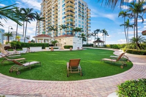 Copropriété à vendre à Fort Lauderdale, Floride: 2 chambres, 120.59 m2 № 1207659 - photo 20