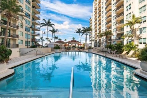 Copropriété à vendre à Fort Lauderdale, Floride: 2 chambres, 120.59 m2 № 1207659 - photo 25