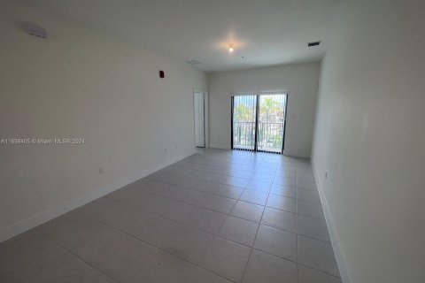 Condo in Doral, Florida, 1 bedroom in URBANA  № 1356666 - photo 8