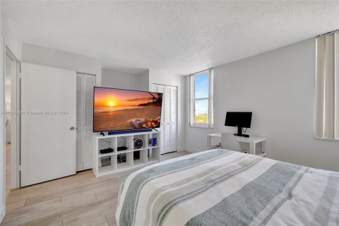 Copropriété à vendre à Fort Lauderdale, Floride: 2 chambres, 123.37 m2 № 1356664 - photo 19