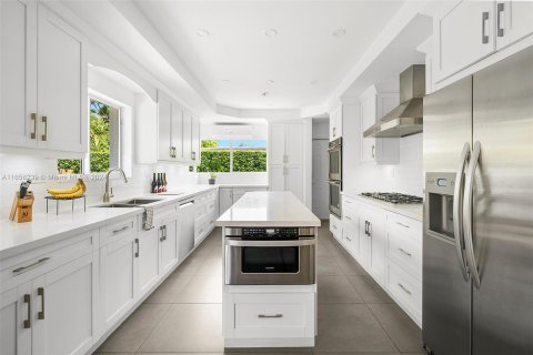 Casa en venta en Miami Beach, Florida, 4 dormitorios, 230.49 m2 № 1356699 - foto 7