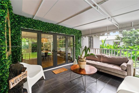 Casa en venta en Coral Gables, Florida, 2 dormitorios, 111.02 m2 № 1271959 - foto 21