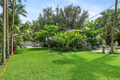 Casa en venta en Coral Gables, Florida, 2 dormitorios, 111.02 m2 № 1271959 - foto 25