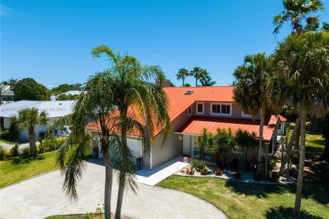 Villa ou maison à vendre à Vero Beach, Floride: 4 chambres, 250 m2 № 1171456 - photo 2