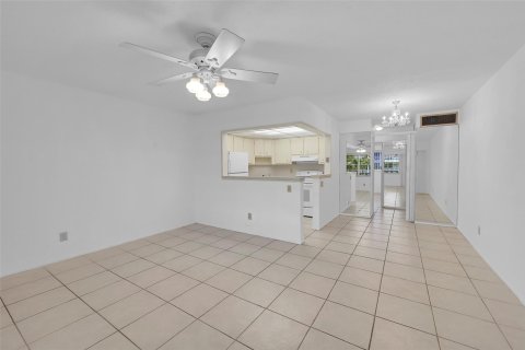 Condo in Fort Lauderdale, Florida, 1 bedroom  № 1159696 - photo 16