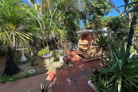 Casa en venta en Hollywood, Florida, 6 dormitorios, 245.54 m2 № 1415602 - foto 11