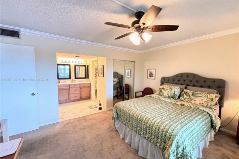 Condo in Sunrise, Florida, 2 bedrooms  № 1357157 - photo 24