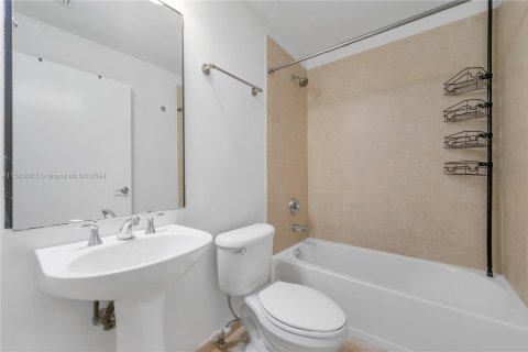 Купить кондоминиум в Авентура, Флорида 3 спальни, 153.29м2, № 1098088 - фото 9