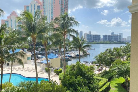 Condo in Aventura, Florida, 3 bedrooms  № 1098088 - photo 27