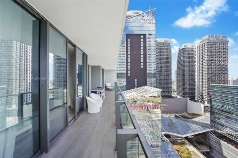 Condominio en venta en Miami, Florida, 3 dormitorios, 154.22 m2 № 1179323 - foto 3