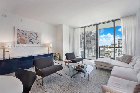 Condo in Miami, Florida, 3 bedrooms  № 1179323 - photo 6