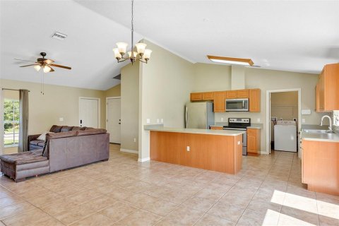 Villa ou maison à vendre à DeLand, Floride: 3 chambres, 131.27 m2 № 1308901 - photo 3