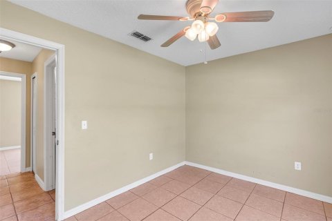 Villa ou maison à vendre à DeLand, Floride: 3 chambres, 131.27 m2 № 1308901 - photo 15