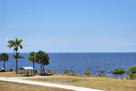 Land in Okeechobee, Florida № 1116013 - photo 30