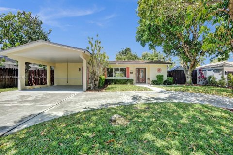 Casa en venta en Oakland Park, Florida, 3 dormitorios, 127.74 m2 № 1116014 - foto 5