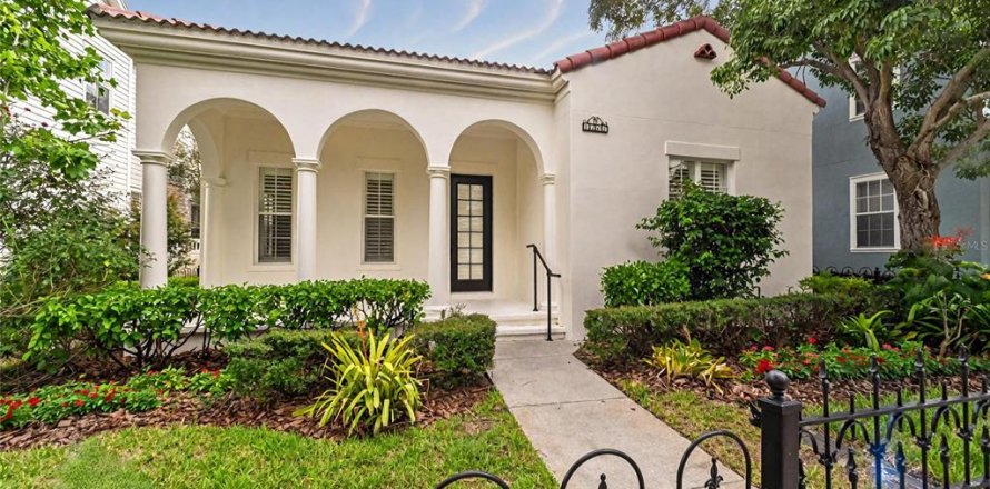 Villa ou maison à Orlando, Floride 4 chambres, 246.28 m2 № 1340108