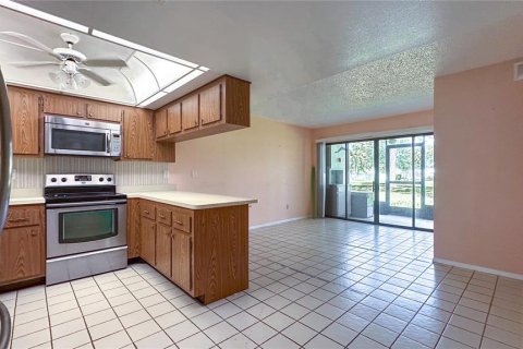 Copropriété à vendre à Saint Petersburg, Floride: 2 chambres, 105.44 m2 № 1340687 - photo 17