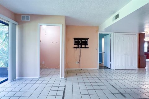 Copropriété à vendre à Saint Petersburg, Floride: 2 chambres, 105.44 m2 № 1340687 - photo 26