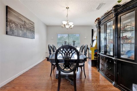 Casa en venta en Kissimmee, Florida, 4 dormitorios, 264.49 m2 № 1261905 - foto 14