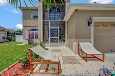 Villa ou maison à vendre à Kissimmee, Floride: 4 chambres, 264.49 m2 № 1261905 - photo 5