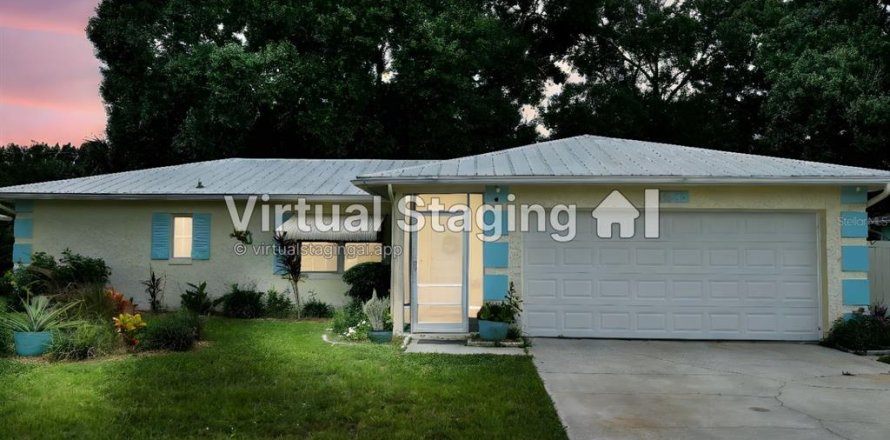 House in Vero Beach, Florida 2 bedrooms, 117.99 sq.m. № 1389174