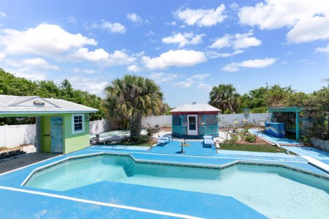 House in Jensen Beach, Florida 5 bedrooms, 307.23 sq.m. № 1145962 - photo 10
