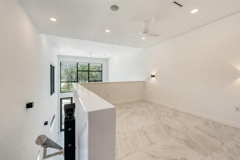 Adosado en venta en Sarasota, Florida, 2 dormitorios, 144 m2 № 1245011 - foto 22