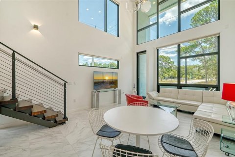 Adosado en venta en Sarasota, Florida, 2 dormitorios, 144 m2 № 1245011 - foto 5