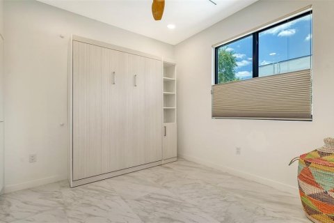 Adosado en venta en Sarasota, Florida, 2 dormitorios, 144 m2 № 1245011 - foto 19