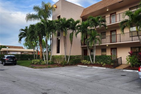 Condominio en venta en Sunrise, Florida, 2 dormitorios, 78.97 m2 № 881020 - foto 3