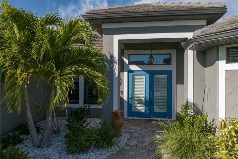 Casa en venta en Cape Coral, Florida, 3 dormitorios, 165.46 m2 № 939221 - foto 2