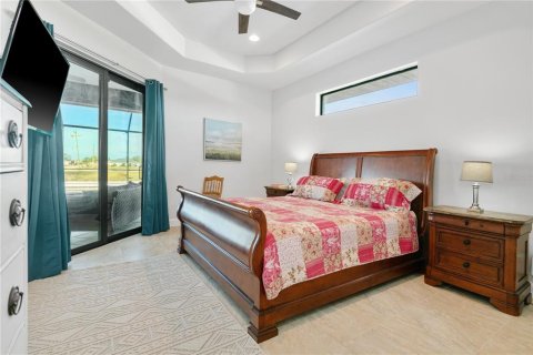 Villa ou maison à vendre à Cape Coral, Floride: 3 chambres, 165.46 m2 № 939221 - photo 21