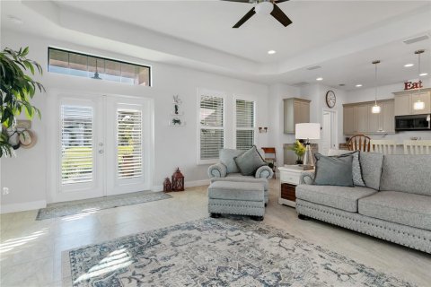 Villa ou maison à vendre à Cape Coral, Floride: 3 chambres, 165.46 m2 № 939221 - photo 11