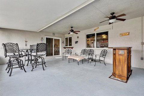 Casa en venta en Davie, Florida, 4 dormitorios, 198.81 m2 № 1293237 - foto 30