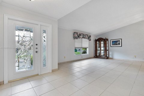 Villa ou maison à vendre à Davie, Floride: 4 chambres, 198.81 m2 № 1293237 - photo 4