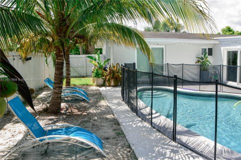 Casa en venta en Cutler Bay, Florida, 4 dormitorios, 158.31 m2 № 1292485 - foto 28