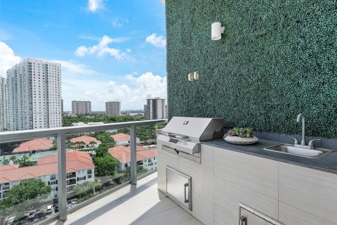 Condo in Aventura, Florida, 3 bedrooms  № 1348155 - photo 11