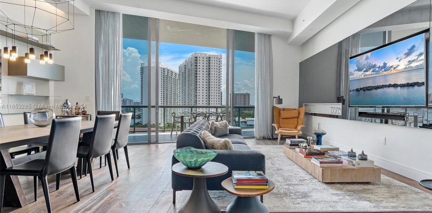 Condo in Aventura, Florida, 3 bedrooms  № 1348155