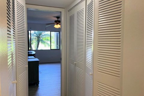 Condo in Punta Gorda, Florida, 2 bedrooms  № 1295992 - photo 23